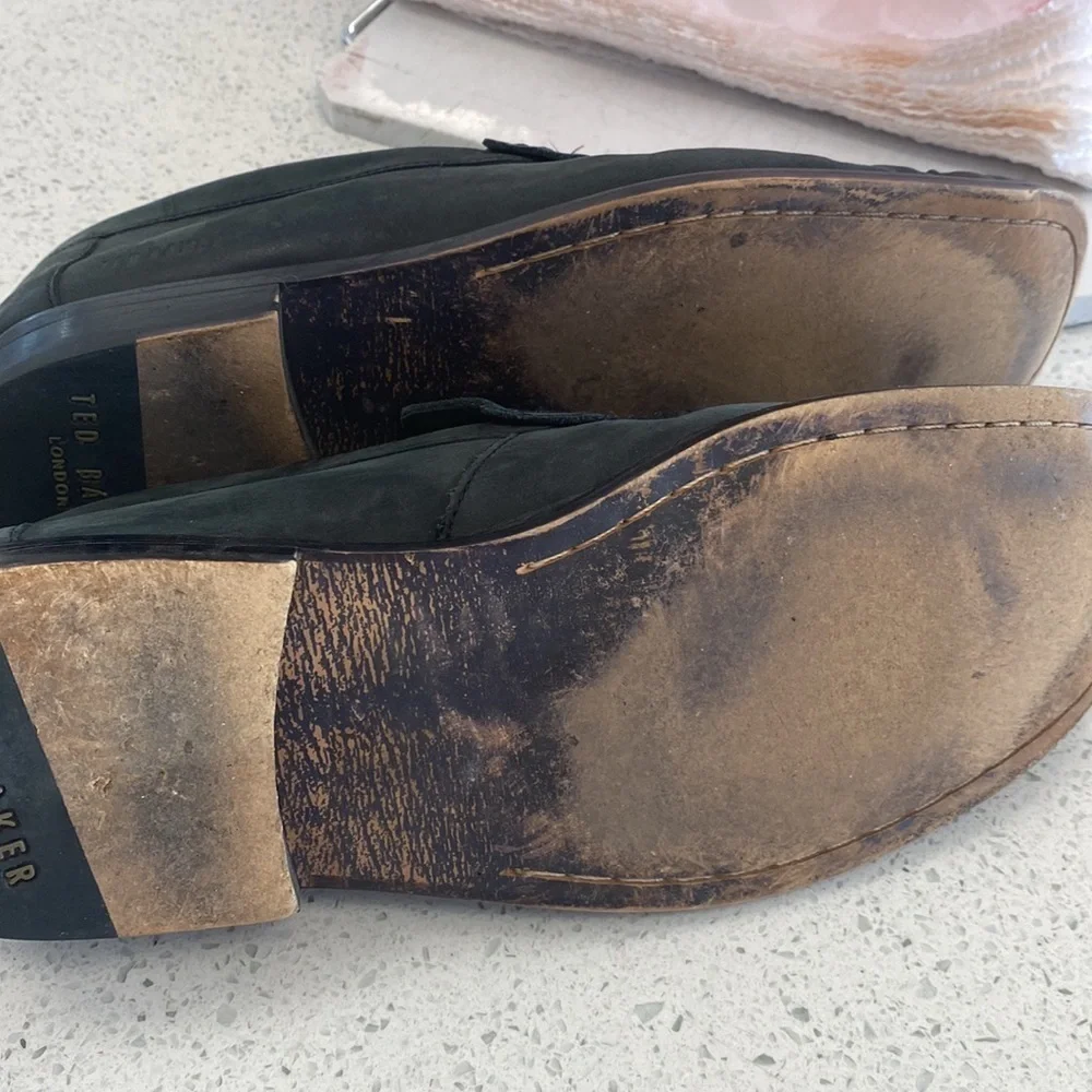N/A worn very